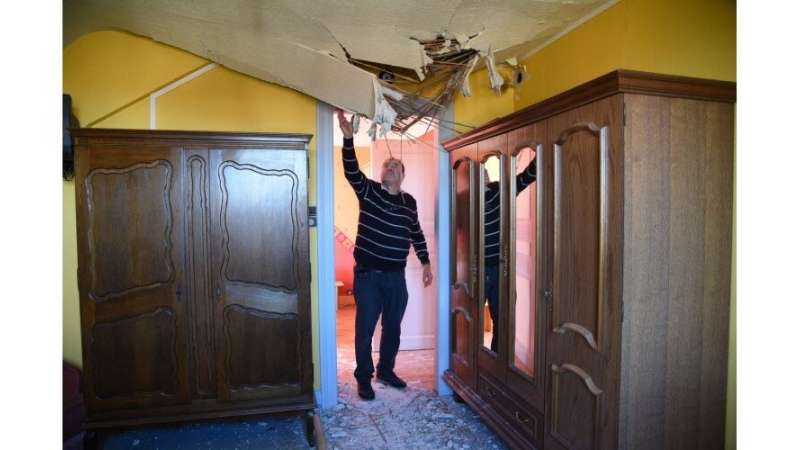 Image DNA Voegtlinshoffen Leur maison frappée par la foudre : On a vu comme une boule de feu, dégâts orages en France